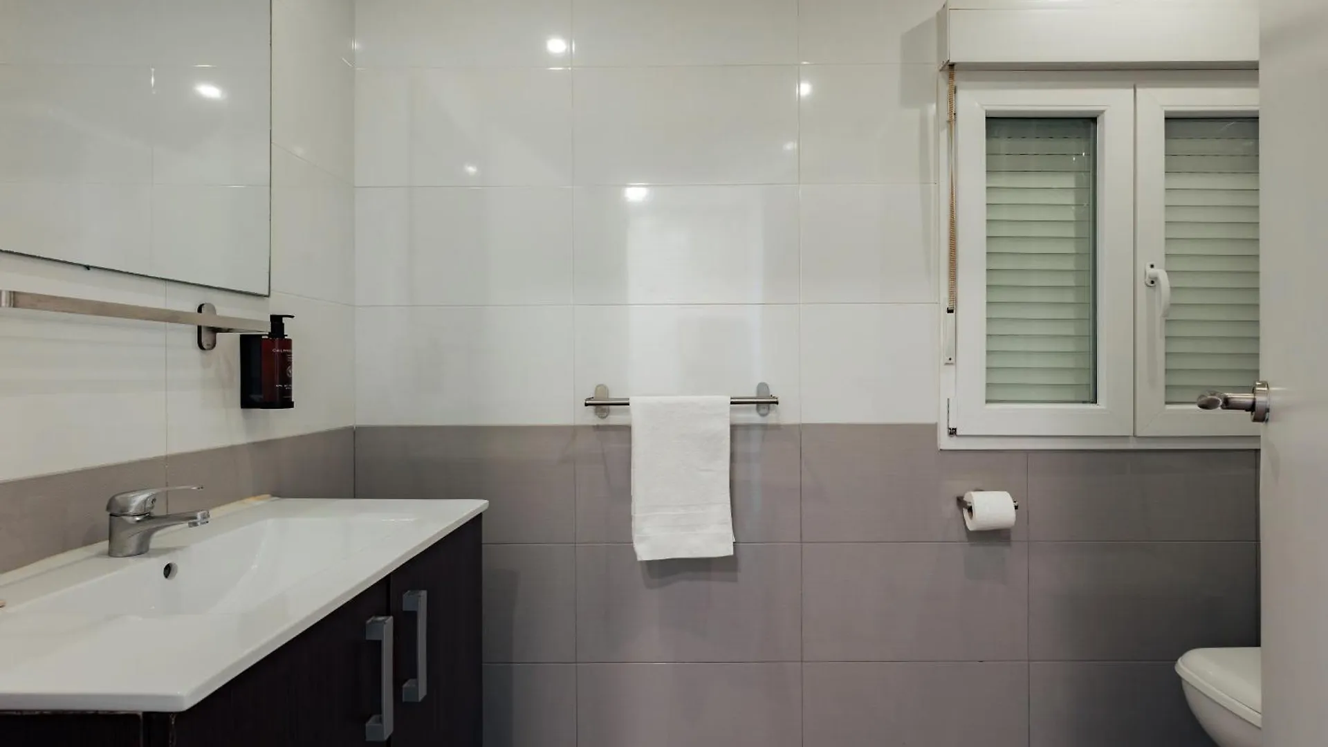 Santiago Apartments By Olala Homes L'Hospitalet de Llobregat Spain